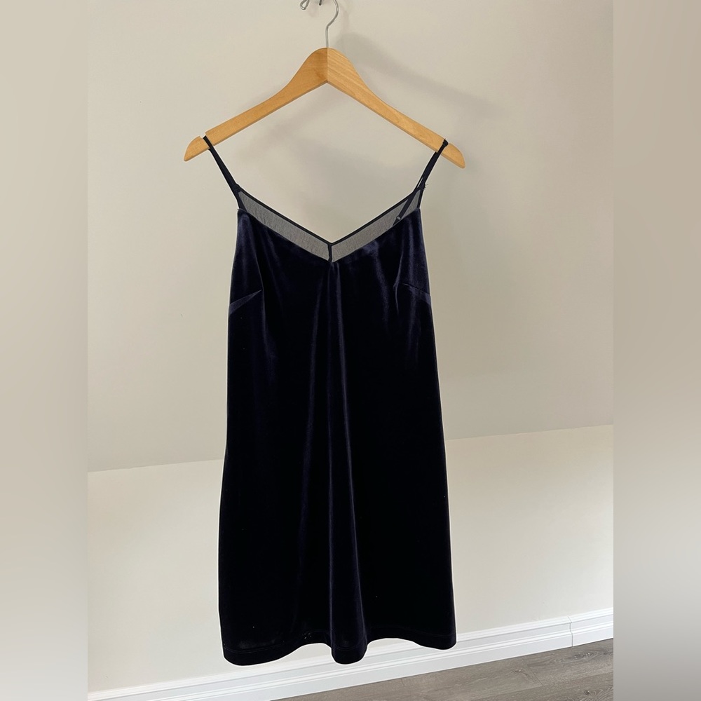 -Blue Velvet Dress-